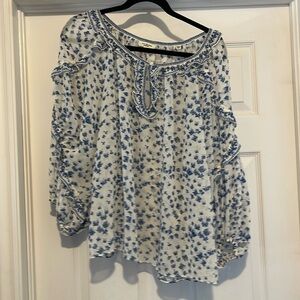 Max Studio  sheer blouse size large